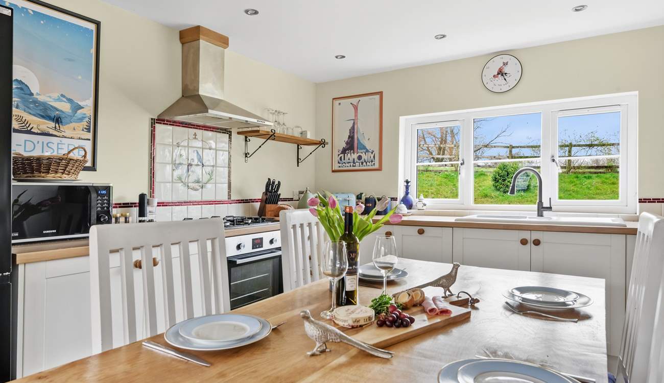 The kitchen also treats you to wonderful countryside views. The perfect view to wash up to.