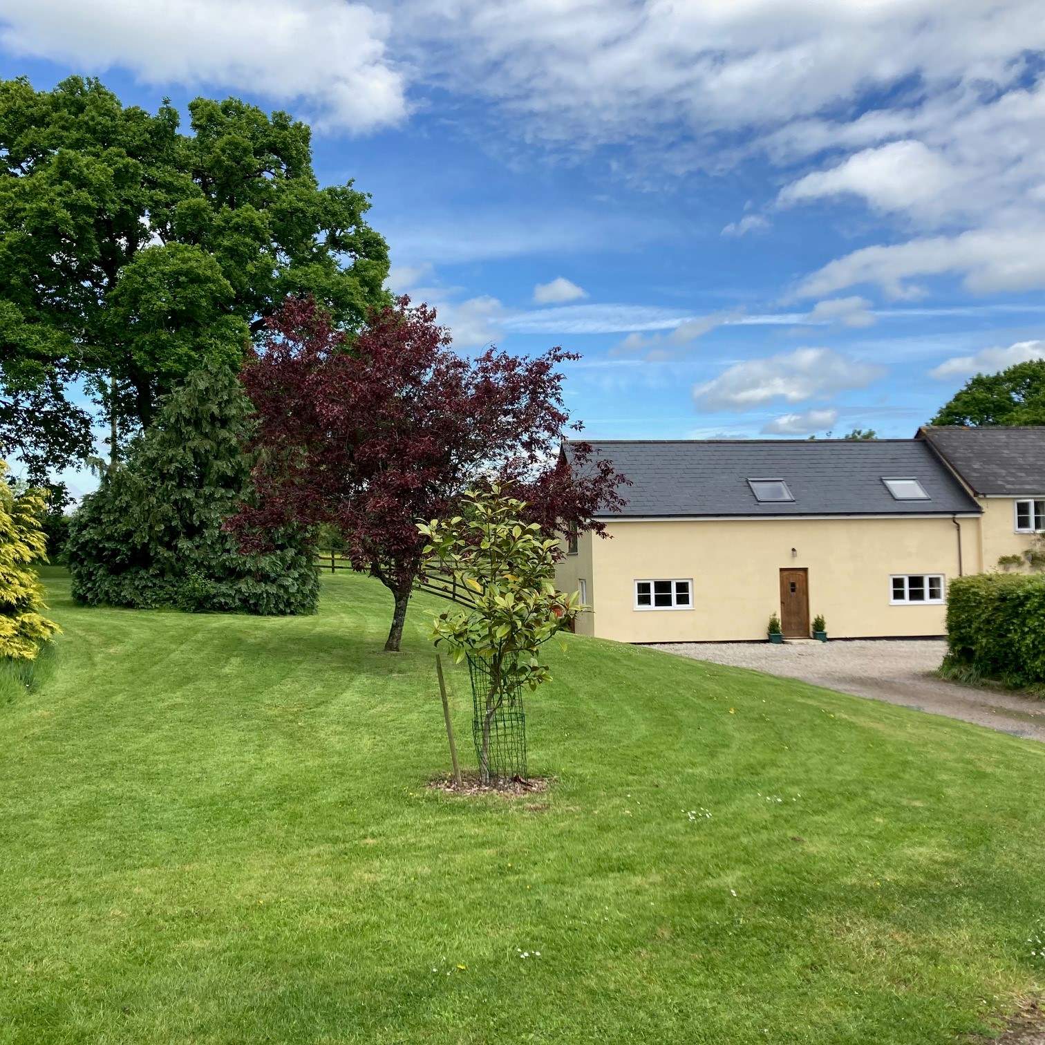 Northleigh Barn is a charming retreat set in the most beautiful countryside setting.