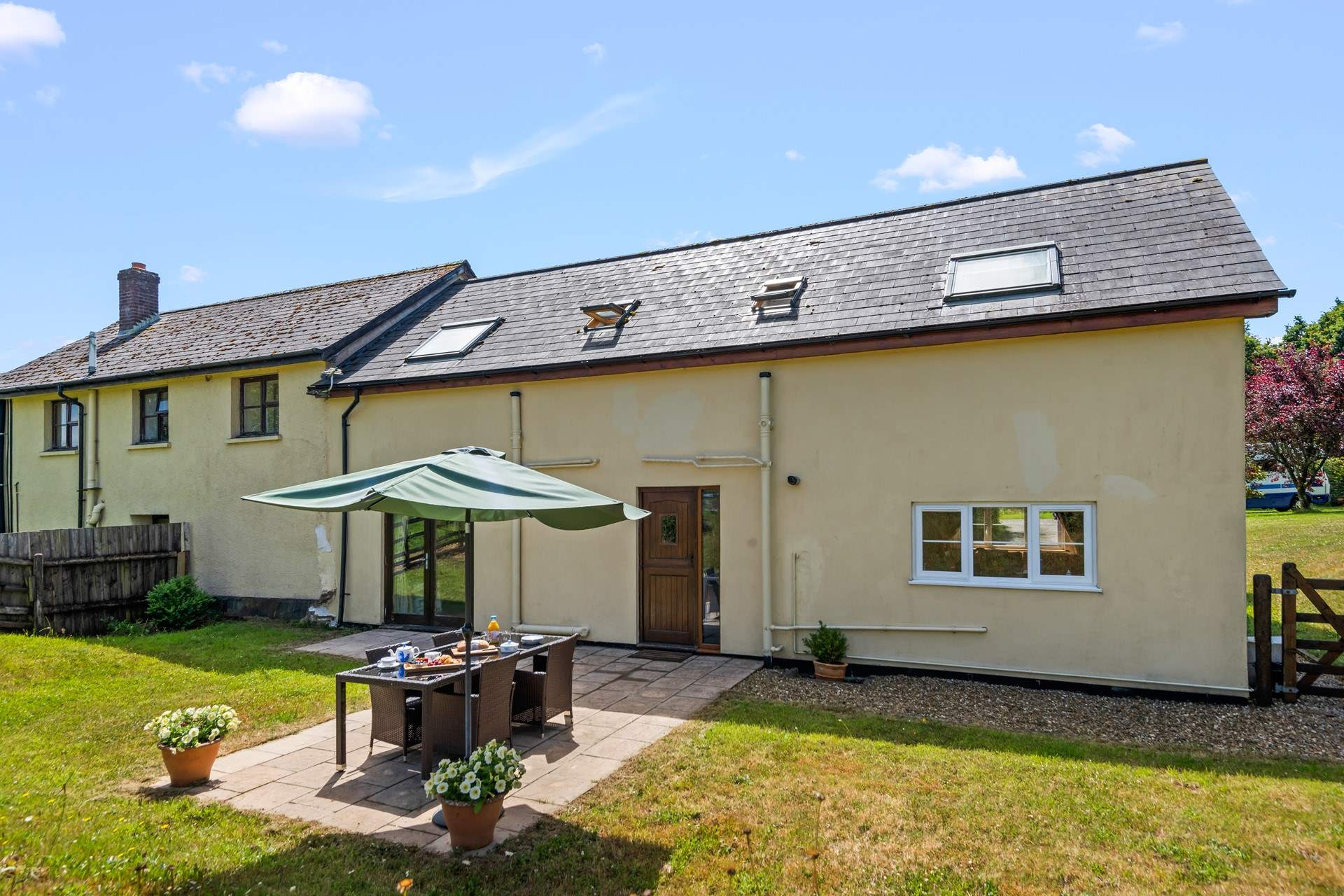 Northleigh Barn is super spacious for 4 lucky guests.