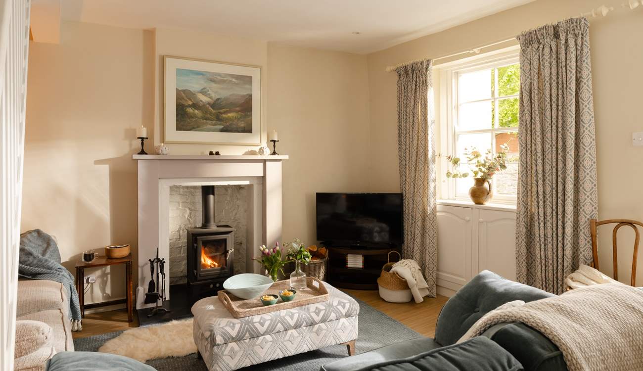 Welcome to your cosy retreat in the Western Lakes.