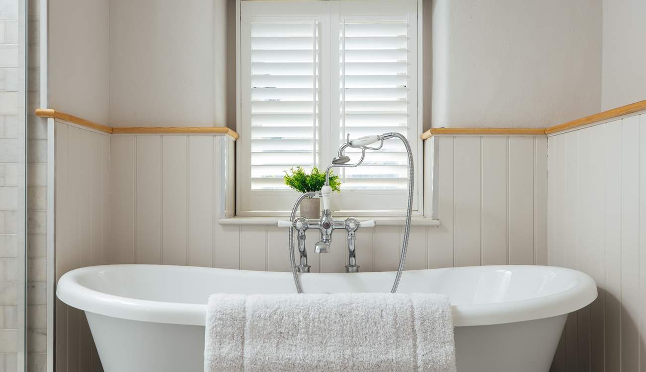 Enjoy a hot bubbly bath after a day on the beach. 