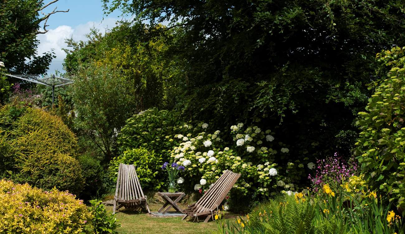 Sit back and relax in this Cornish country garden.