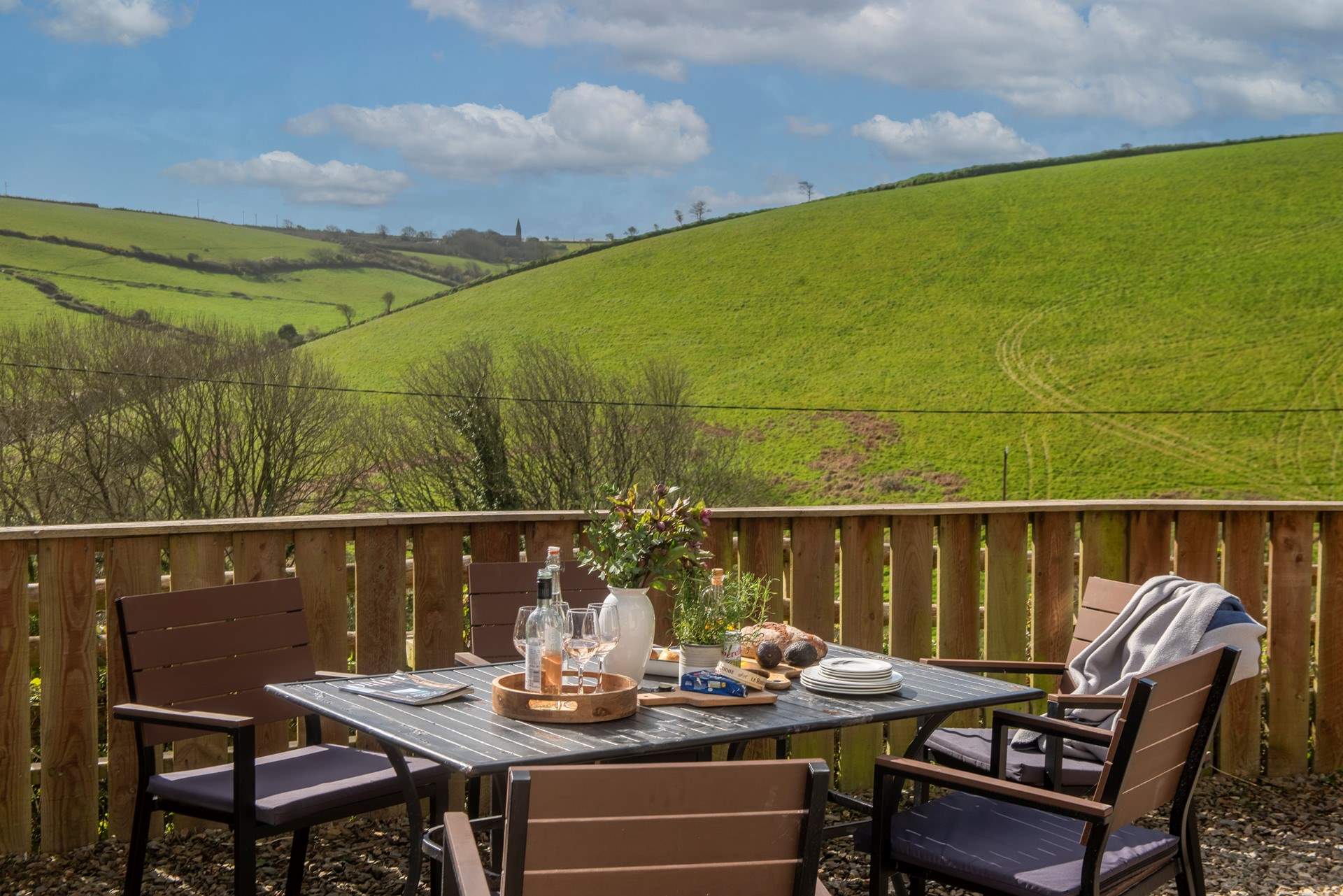Surrounded by rolling countryside...bliss.