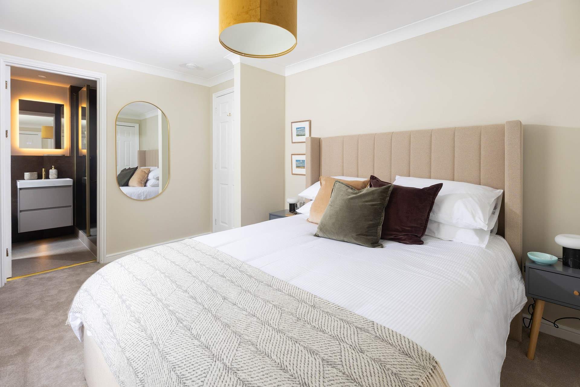 The principal bedroom has a super-king bed and en suite shower-room. 