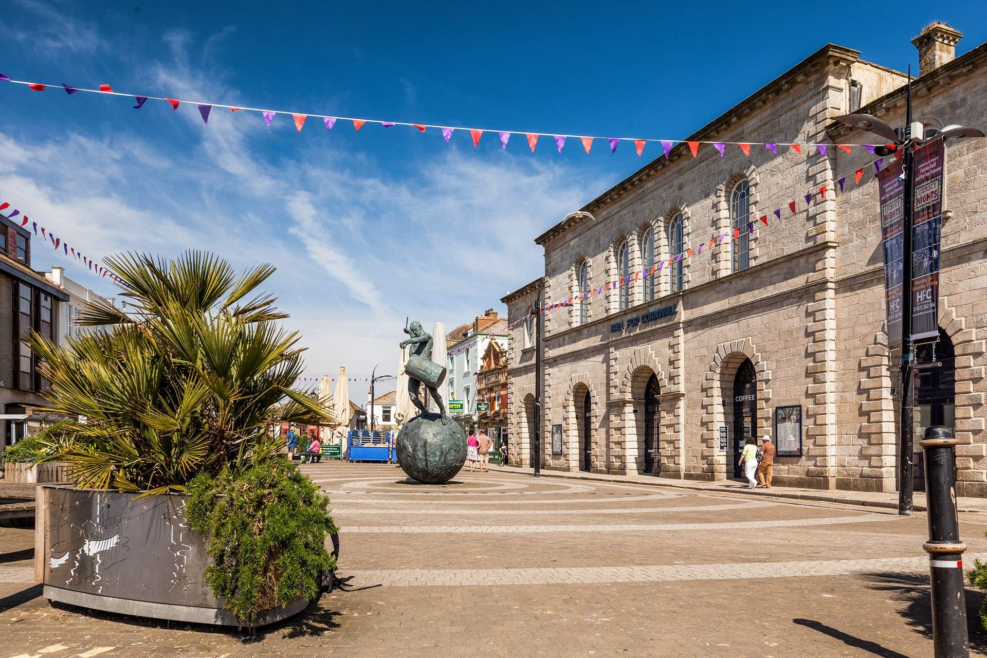 Why not hop on the train from the nearby station and enjoy a day shopping and exploring the cobbled streets of Truro.