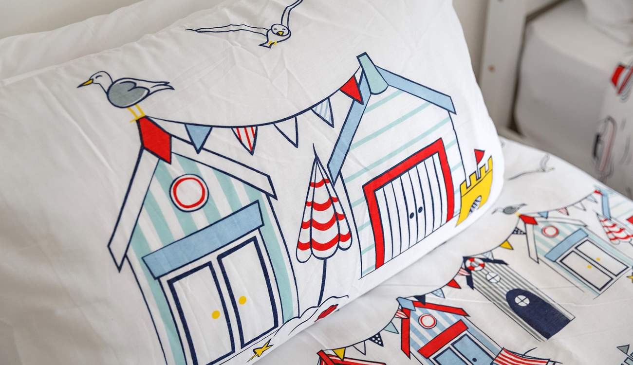 Children will love the seaside themed bedding. 