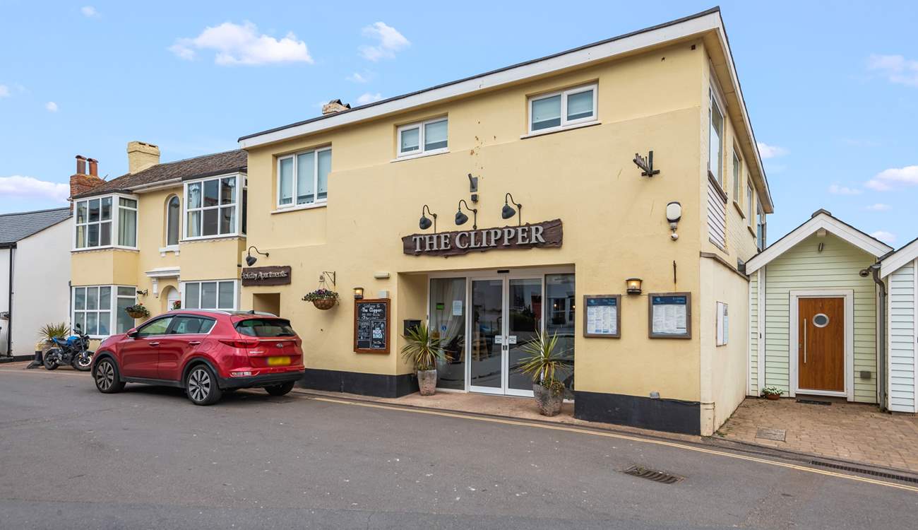 One of the many delightful eateries Shaldon has to offer and it's right on your doorstep.