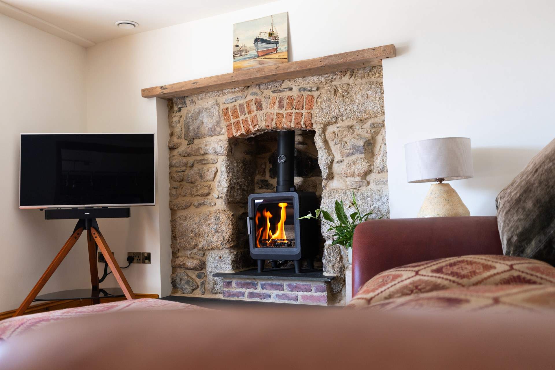 The Smart TV has Sky and Netflix, something for everyone to watch!