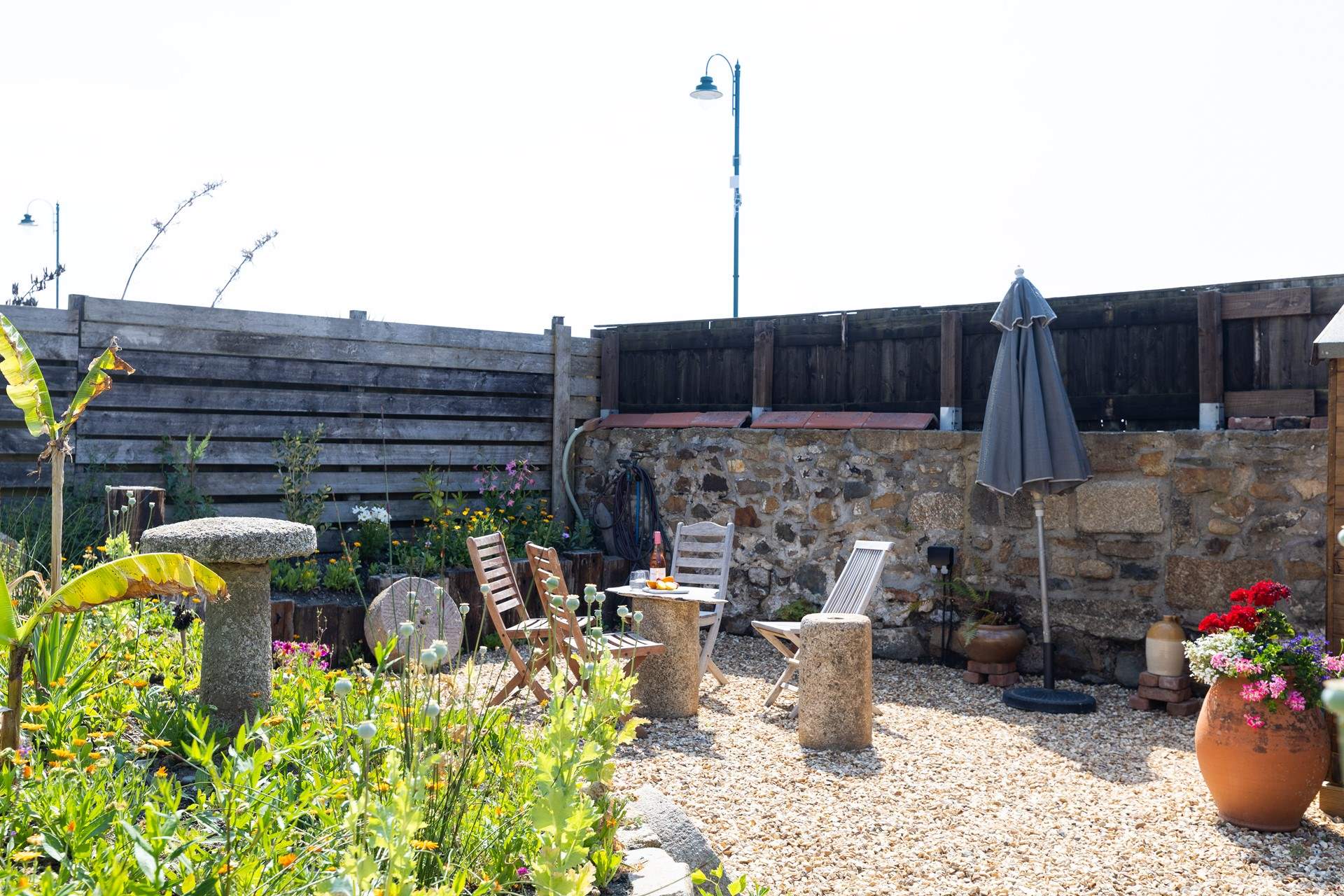 Discover another corner of the garden...