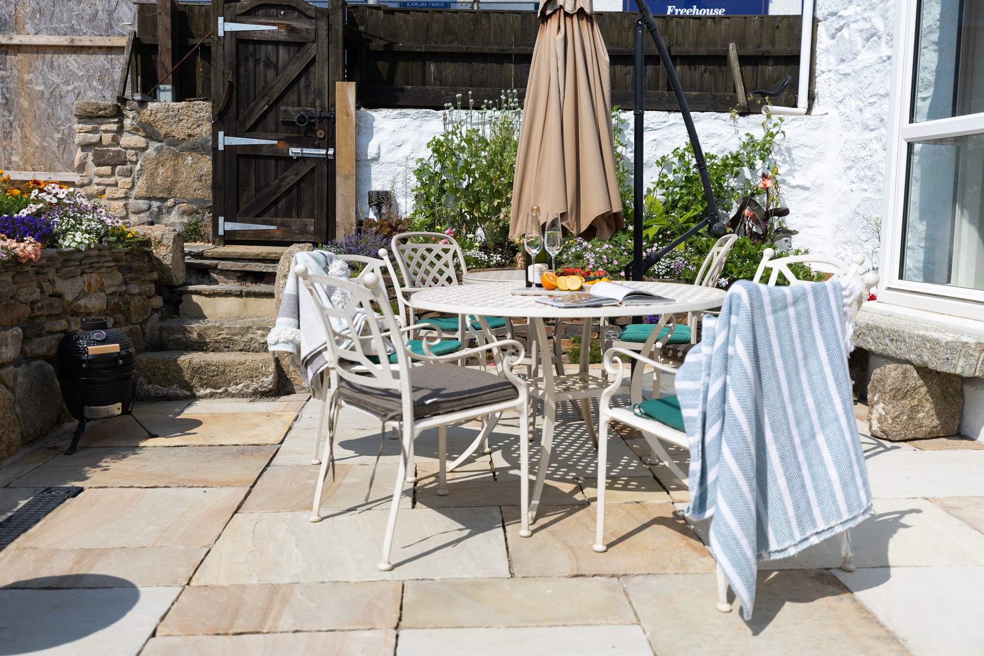 A private garden retreat, perfect for al fresco dining.