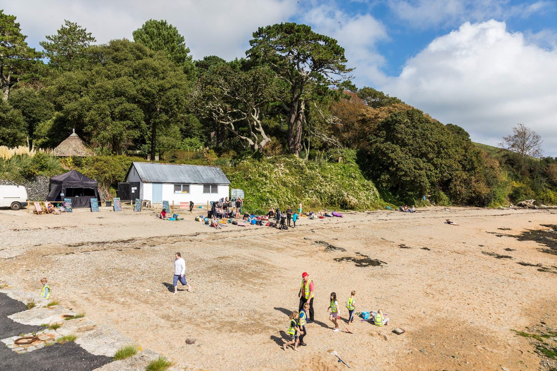 The sandy little beach at Flushing is only a short walk away.
