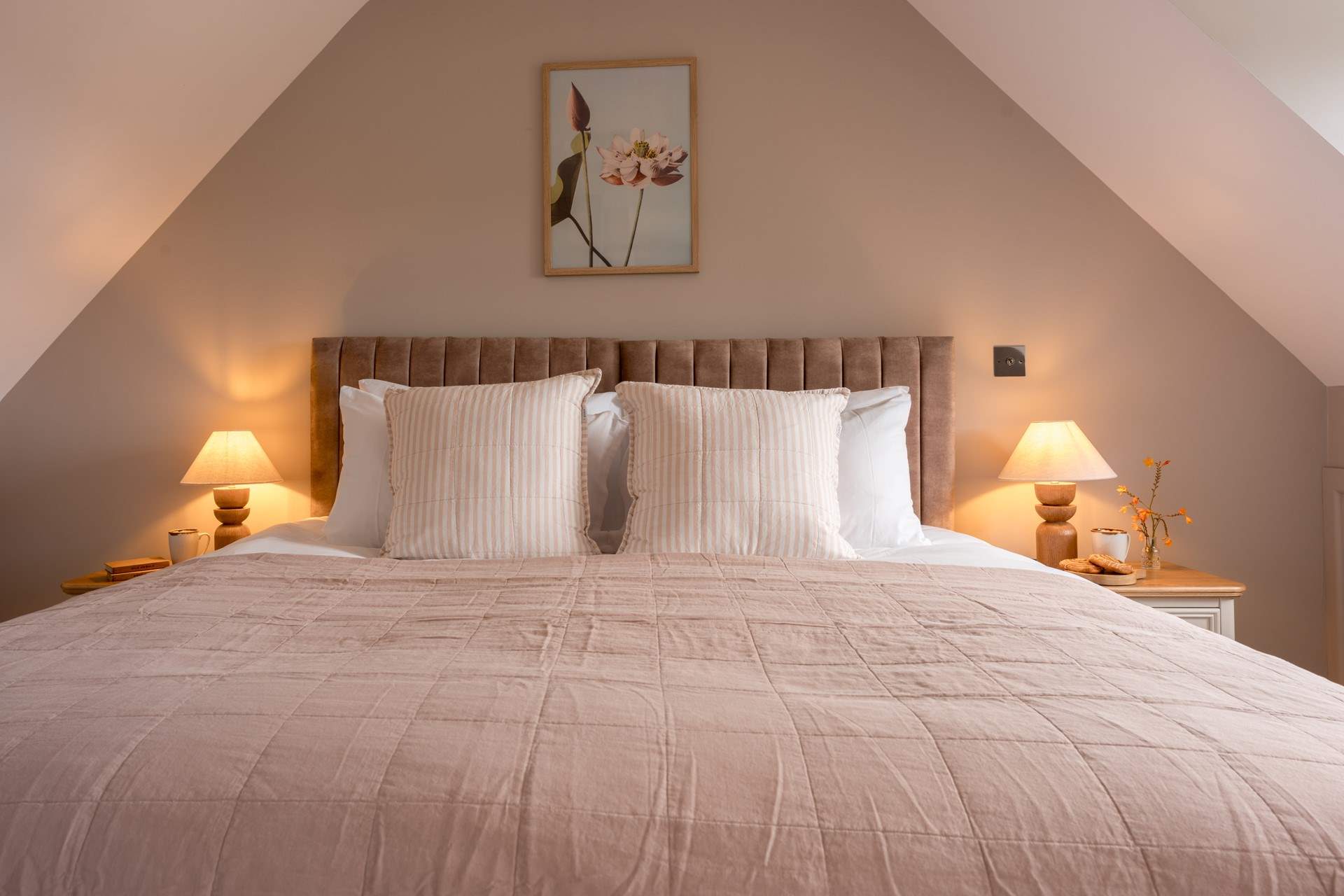 Bedroom 6, another versatile 'zip and link'.