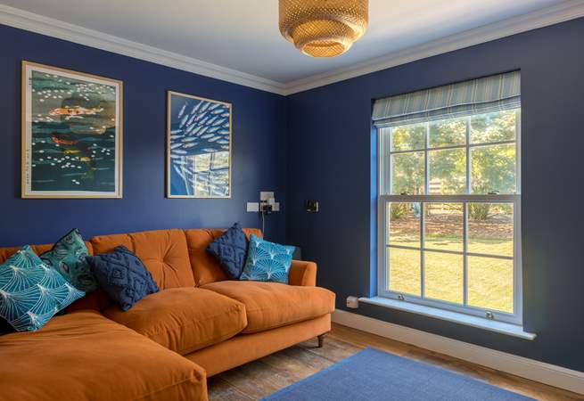 A cosy snug with Smart TV, the perfect hideaway for movie nights or just a little time to yourself.