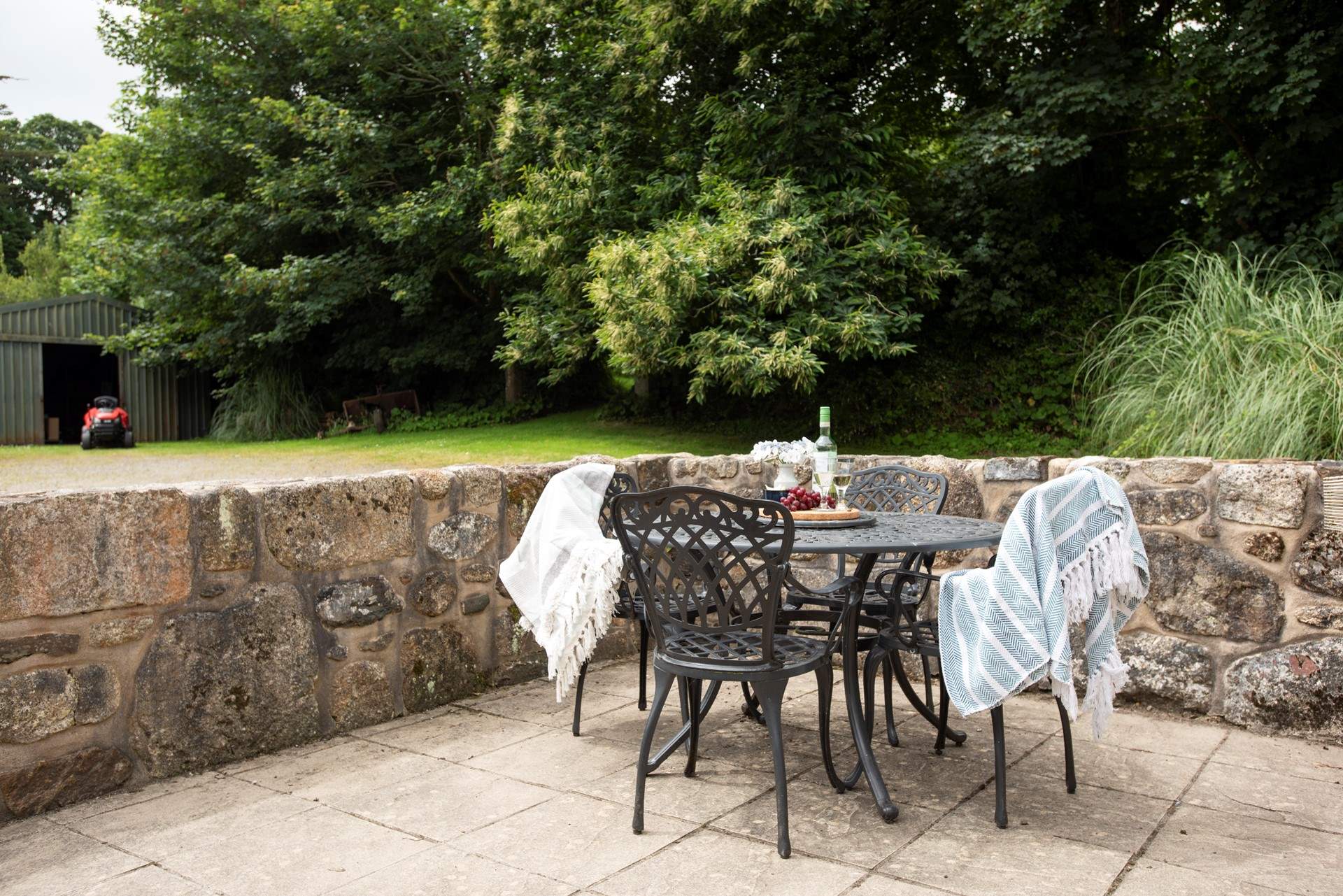 Dine al fresco on the private courtyard.