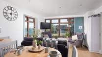 There's also a dining area, should you want to have a quiet meal alone...