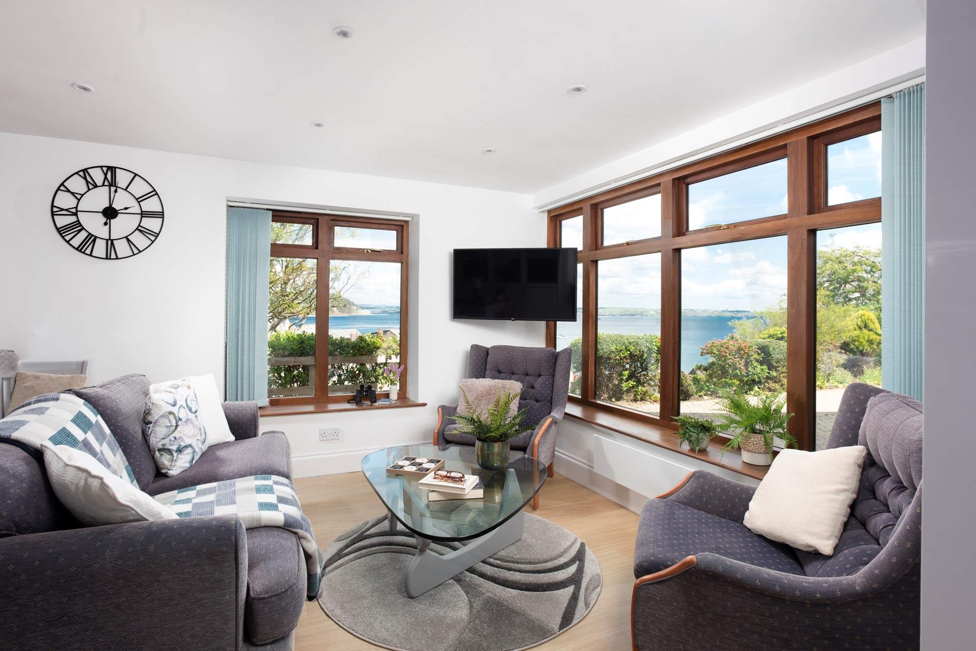 The second bedroom is located in the annexe, very much part of the house but has the luxury of it's own open plan living-room.