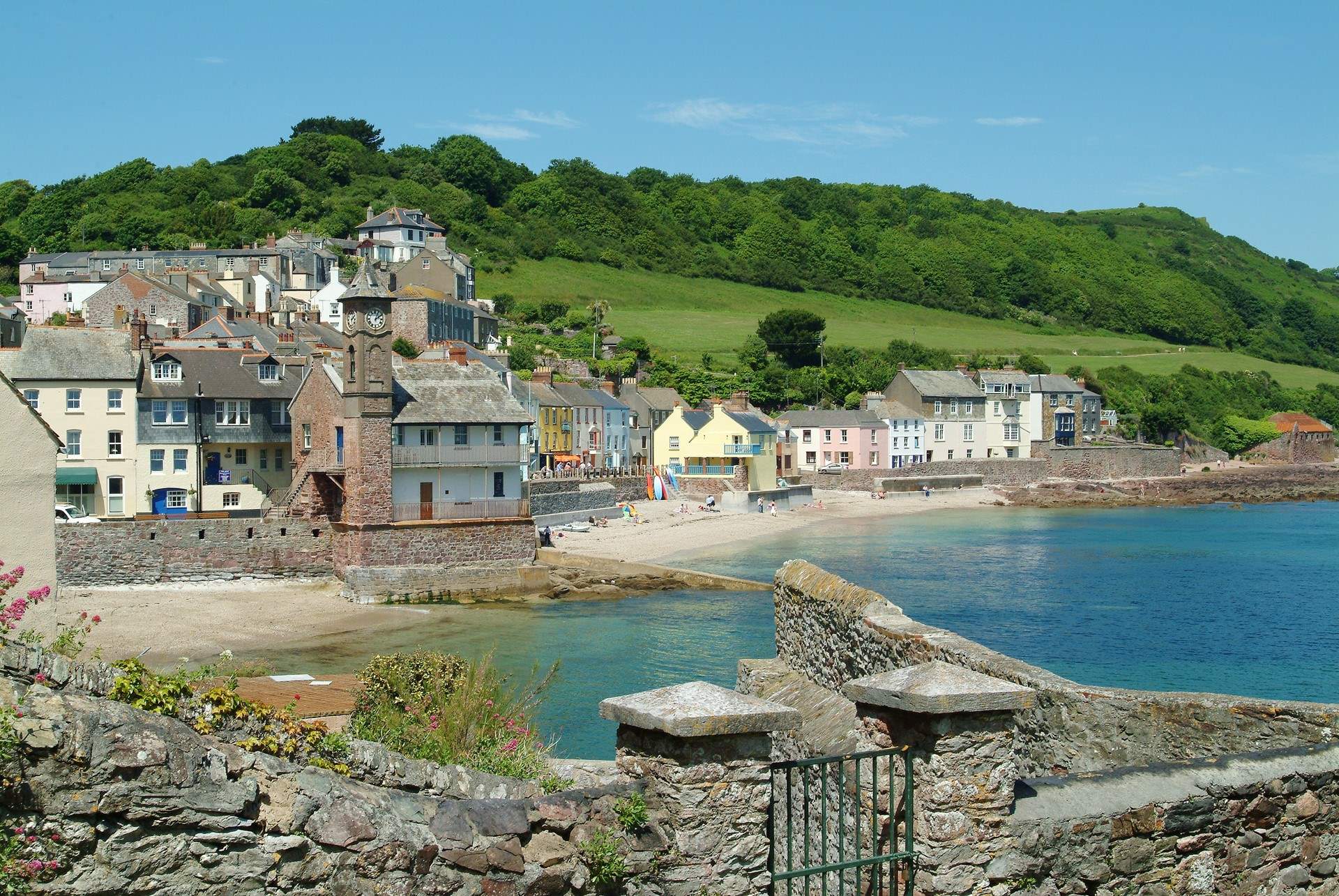 The twinned villages of Kingsand and Cawsand are truly delightful.