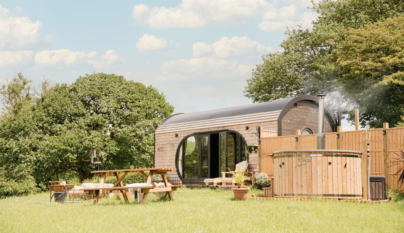 Introducing Ebony, a dog-friendly hidden haven nestled in the heart of Devon.