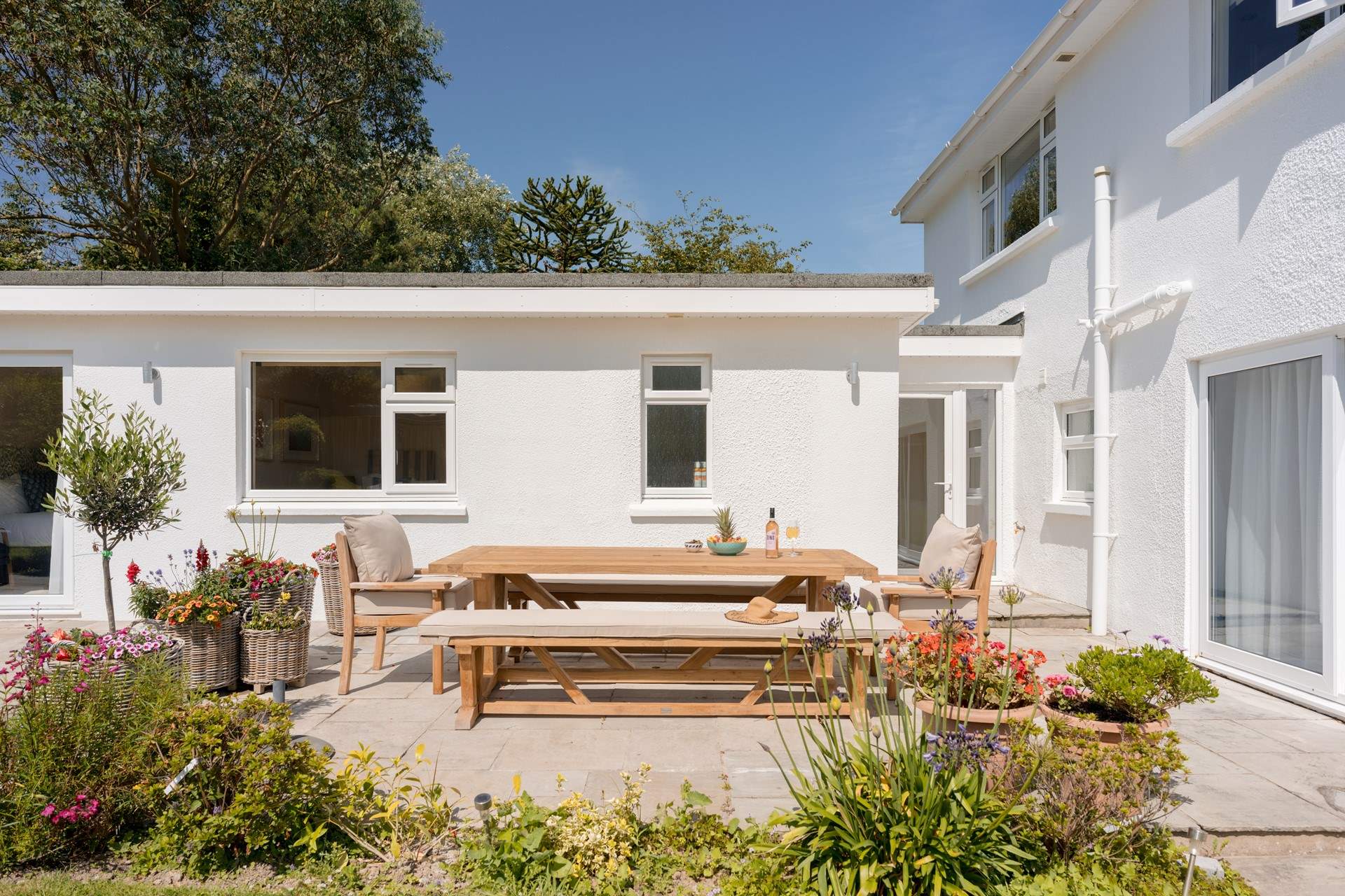 Al fresco in style! 