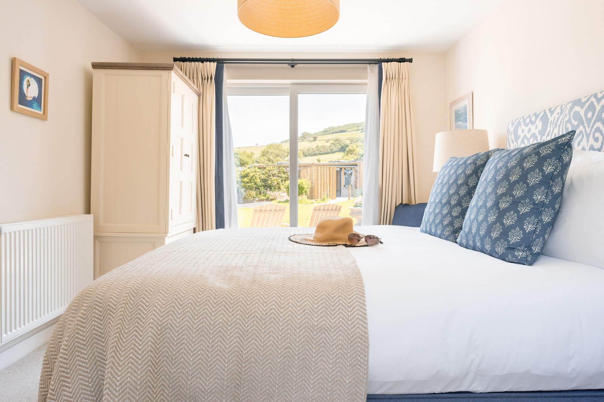 From bed to sun loungers and gorgeous views. 