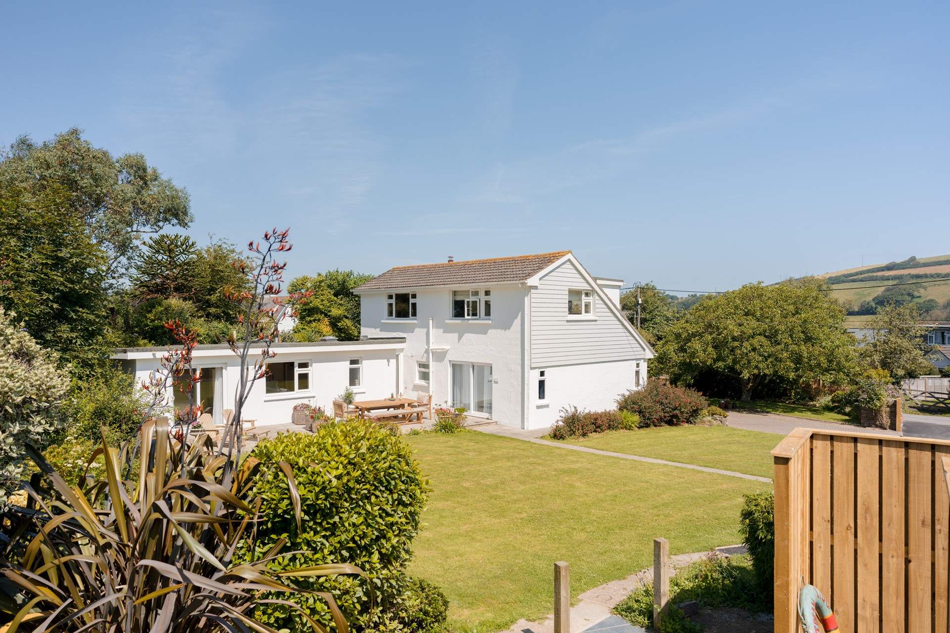 Sea Whisper is a short walk from the village and the golden sands of Croyde beach.
