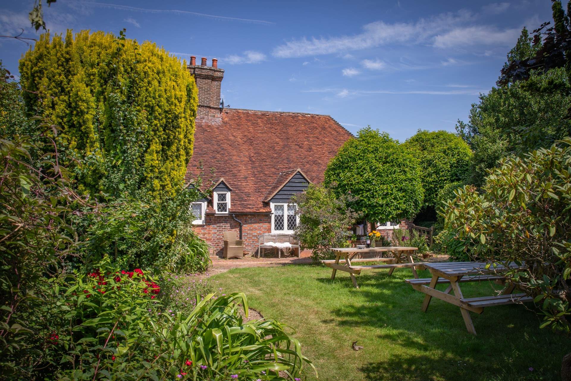 Such a lovely spot, the tranquil garden. 
