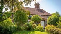 Welcome to Broyle Cottage, a quintessential English country cottage near Herstmonceux.