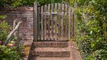 Steps leading to Broyle Cottage.