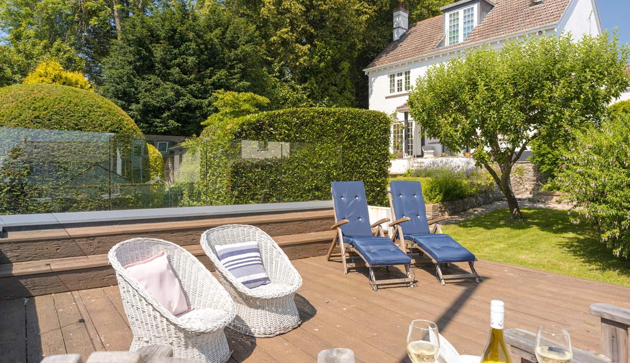 The perfect spot for some sundowners or a lovely snooze...