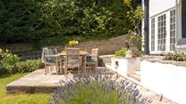 Anyone for a spot of al fresco dining?