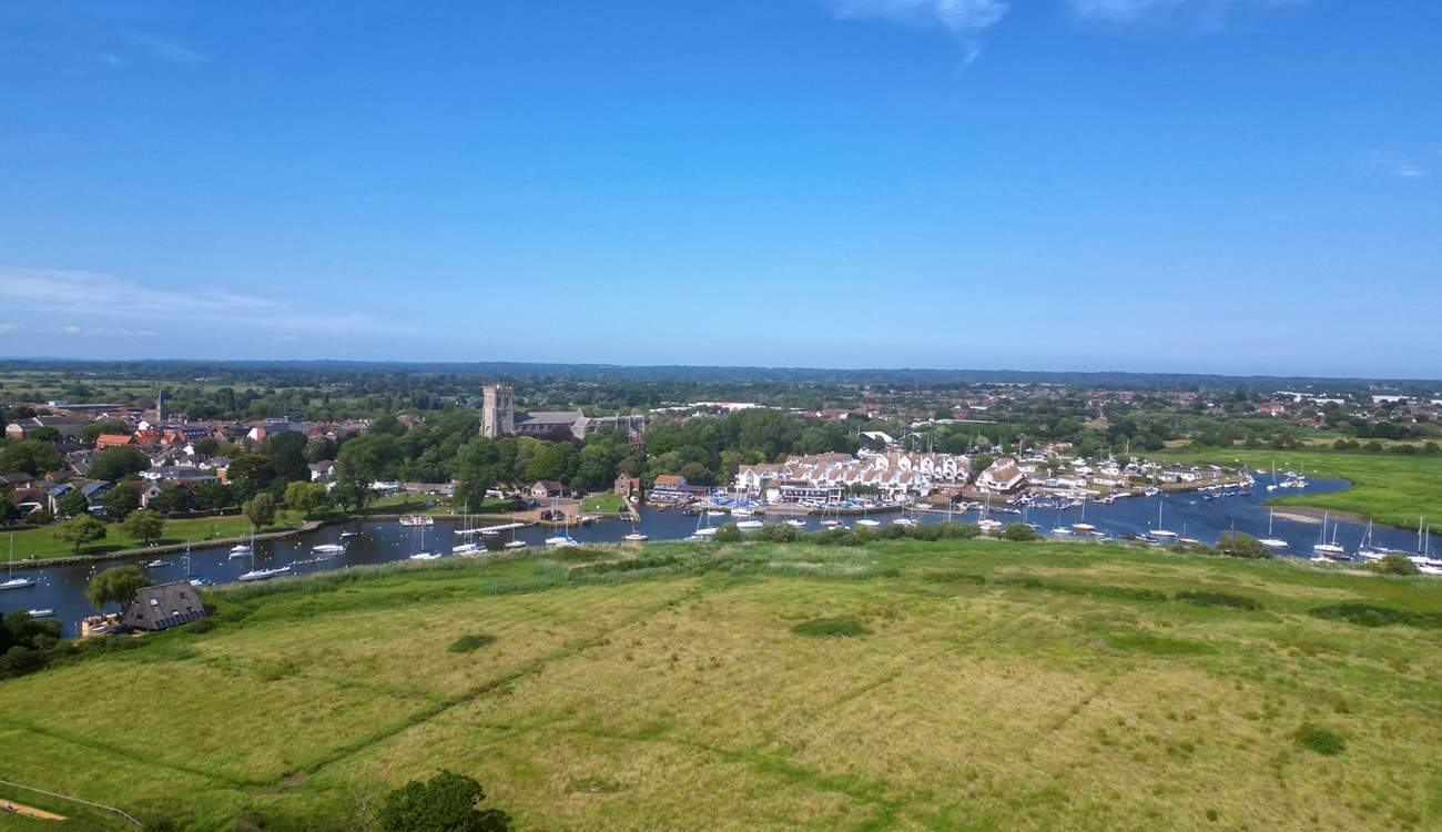 Views over the Avon to Christchurch Priory - both are short walks from the cottage or perhaps take the Wick Ferry (just a few minutes' walk).
