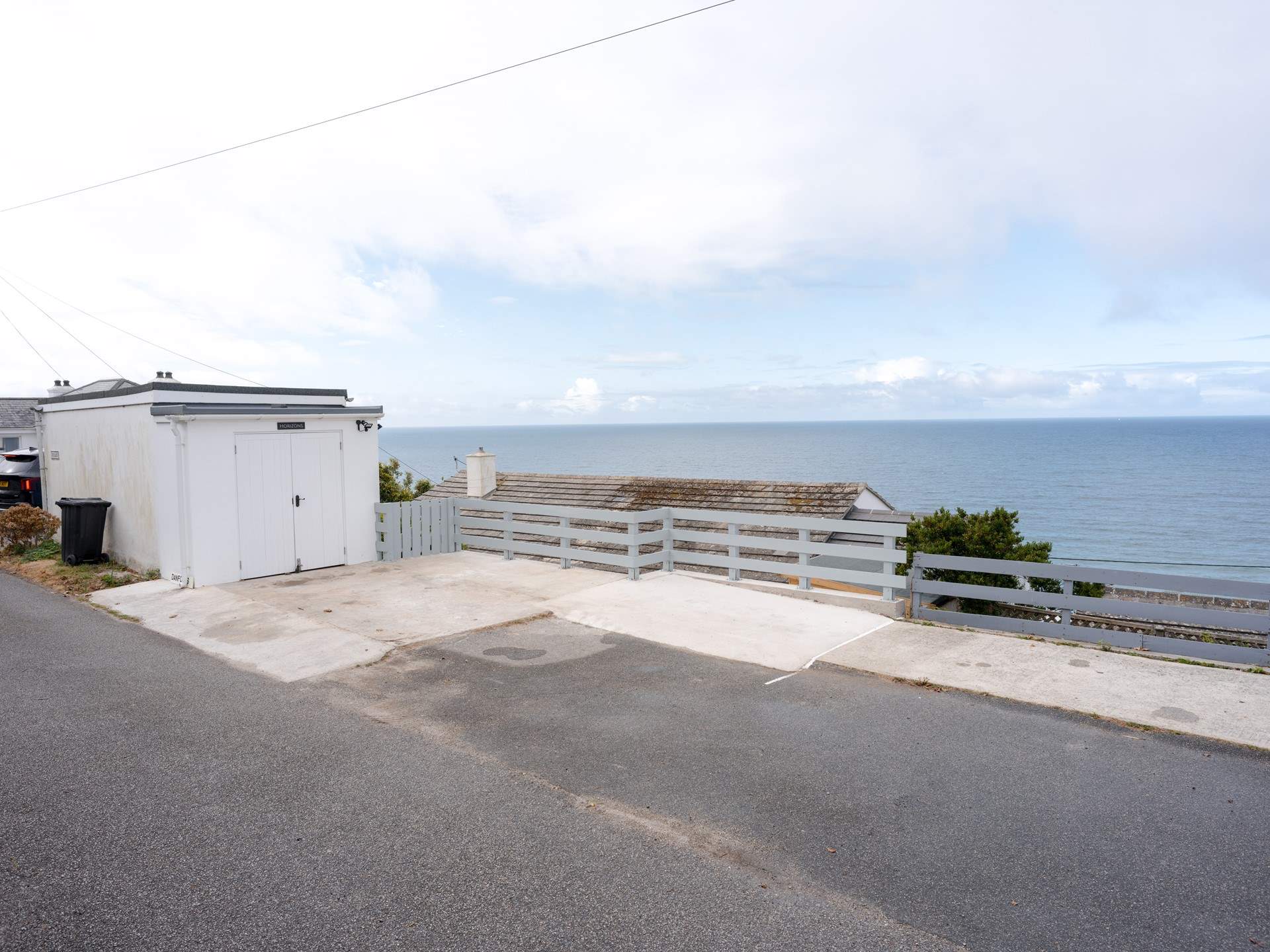  The parking space, complete with sea view. 