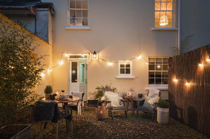 Bluebell,Sleeps 2 + cot, 3.9 miles W of Exeter