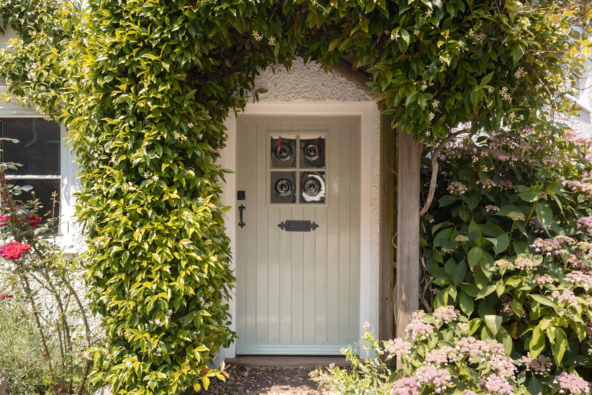 Every angle of the property gives off quintessential Dorset coastal cottage vibes.