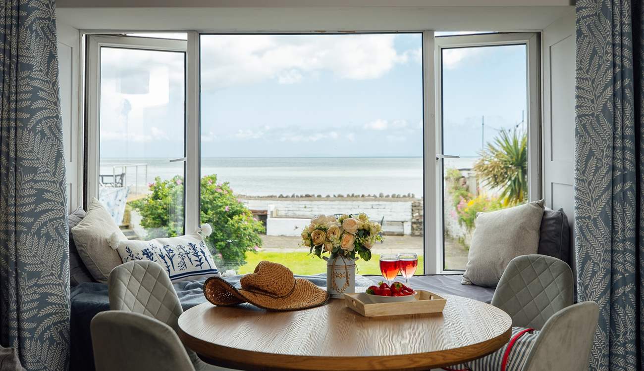 Soak up the beach views from this sweet seaside apartment. 