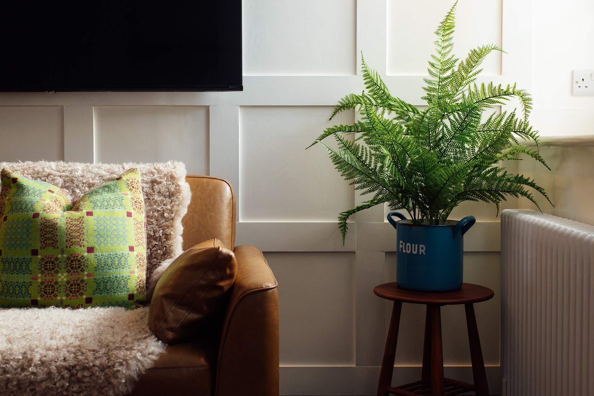 Effortlessly styled to create a tranquil vibe. 