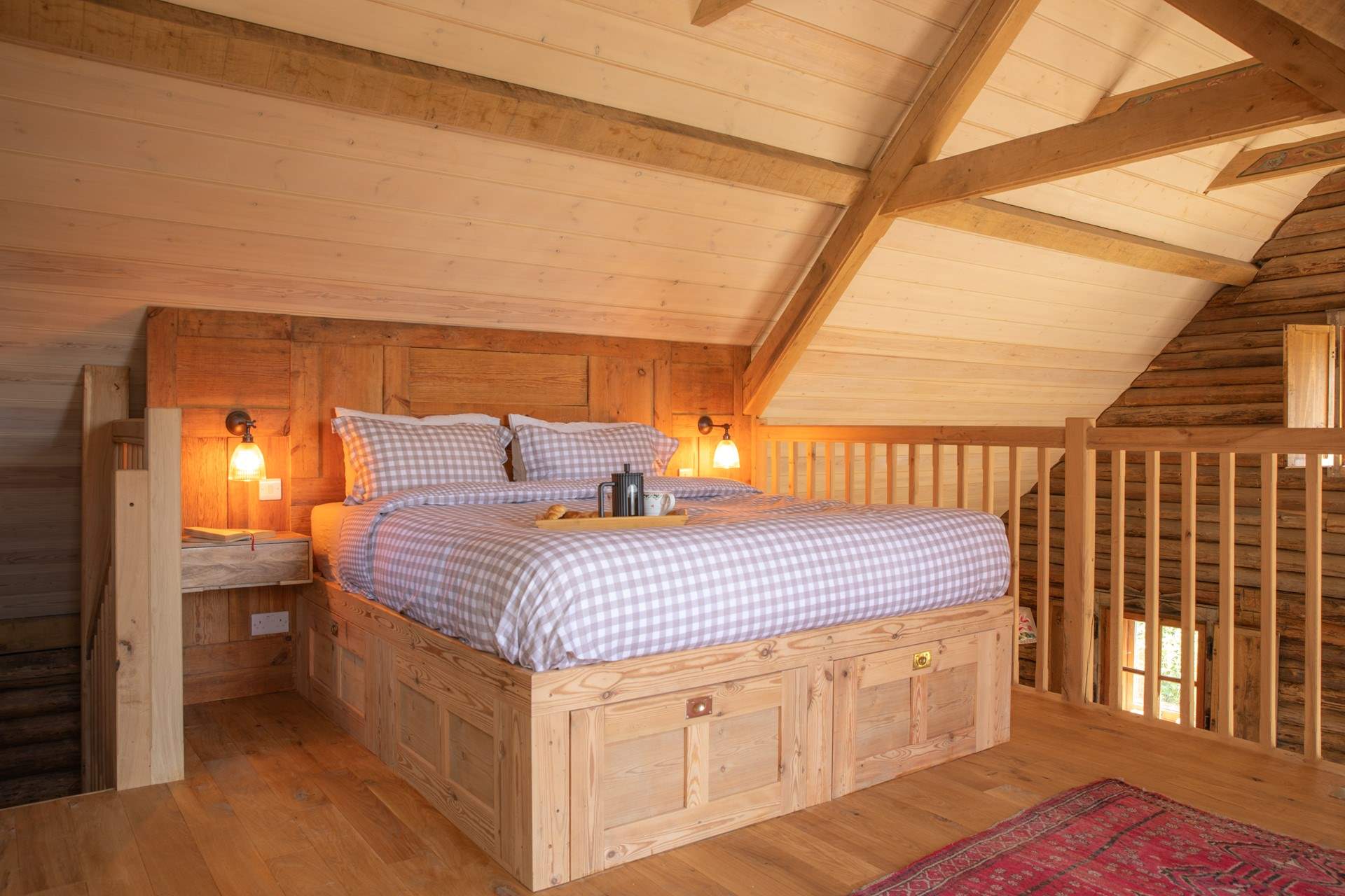 Wake up refreshed in this king-size double bed.