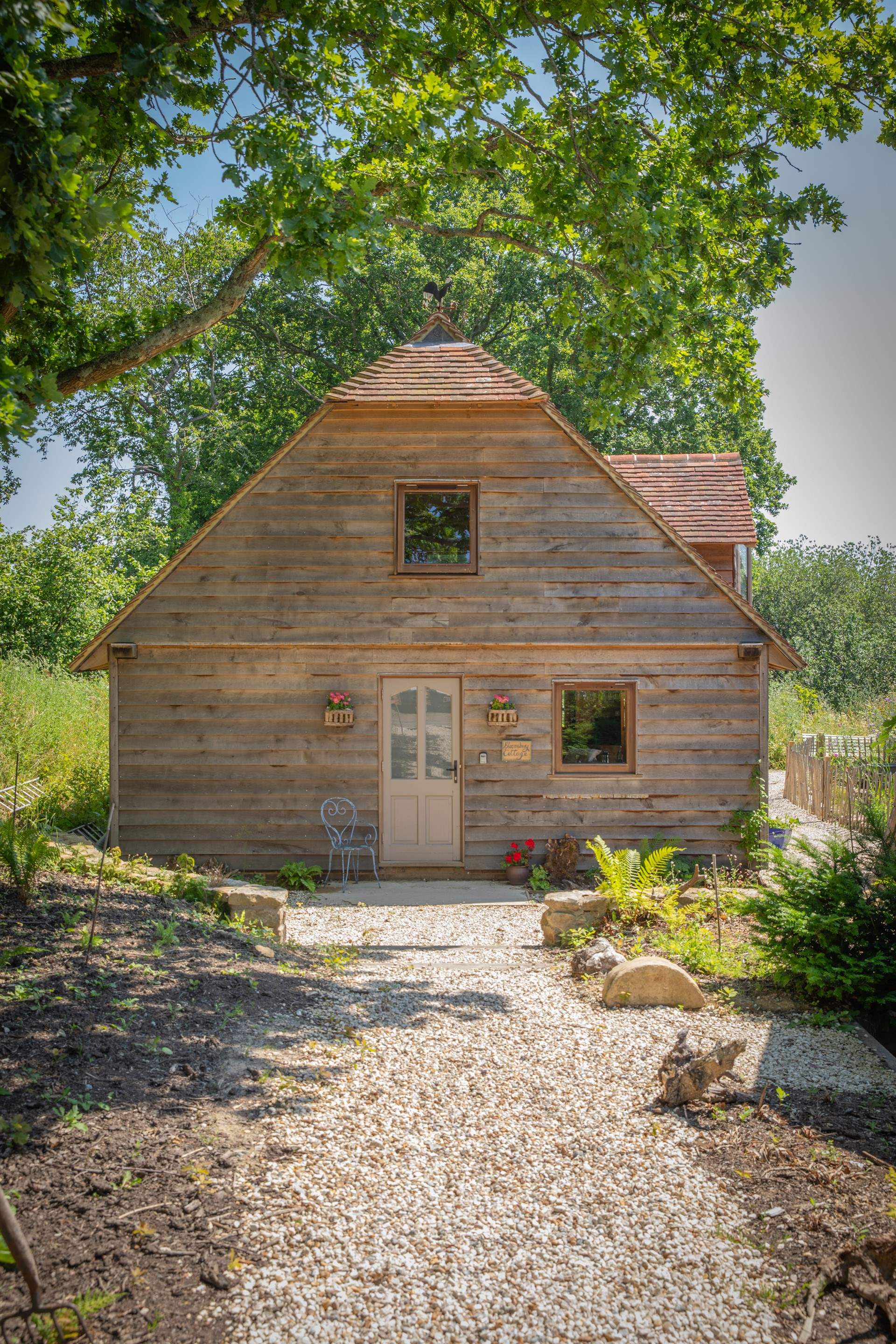 Step inside Bloomsbury Cottage.