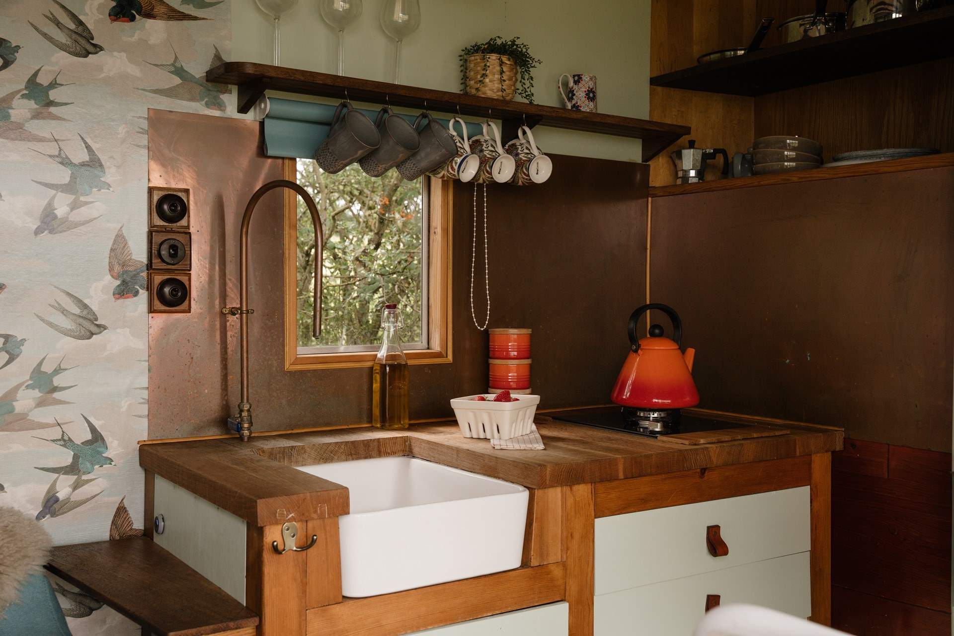 The bijou kitchen is the perfect set-up for leisurely breakfasts and hearty meals.