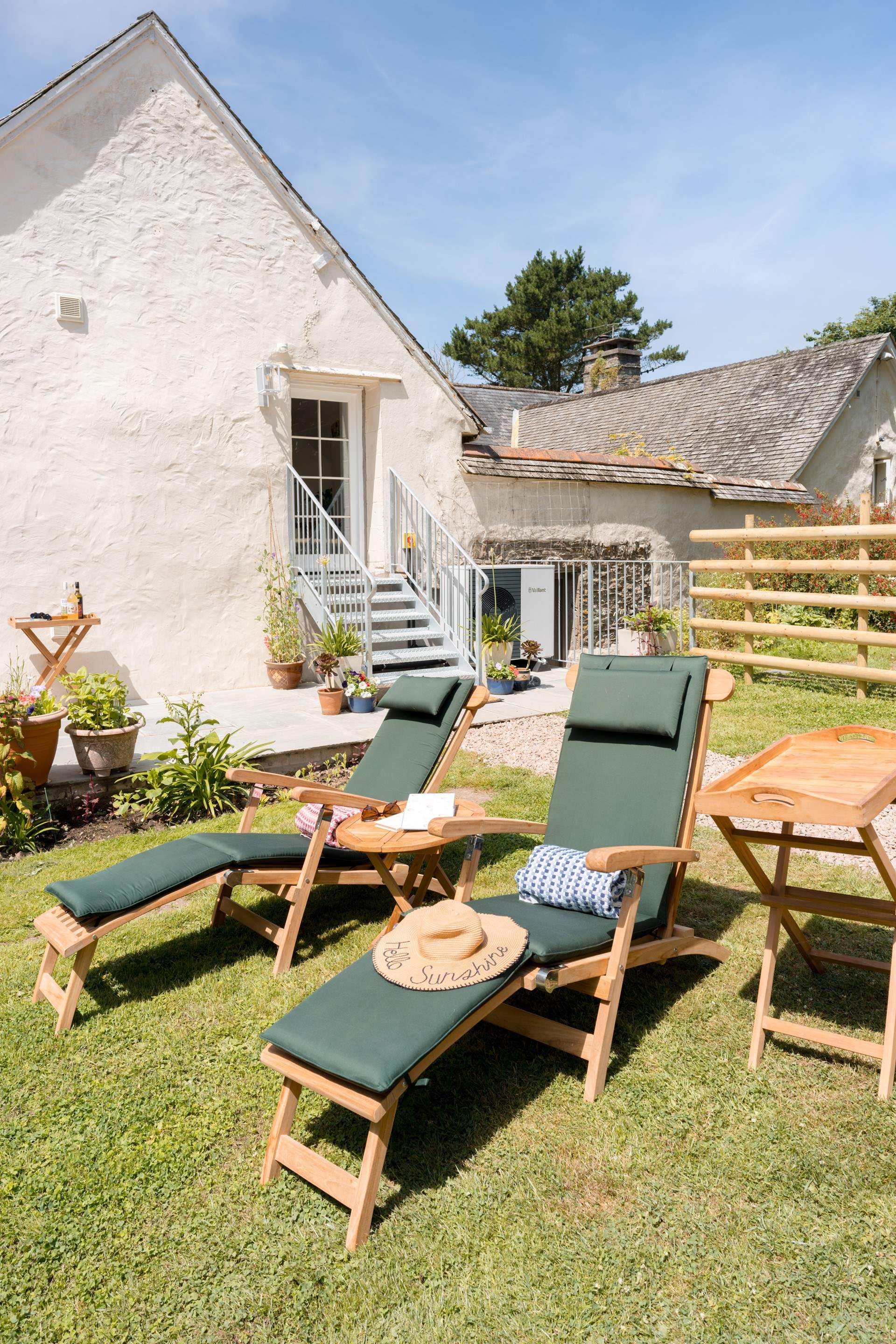 When staying at Little Owl Barn you will enjoy lots of extra touches provided by the owners.