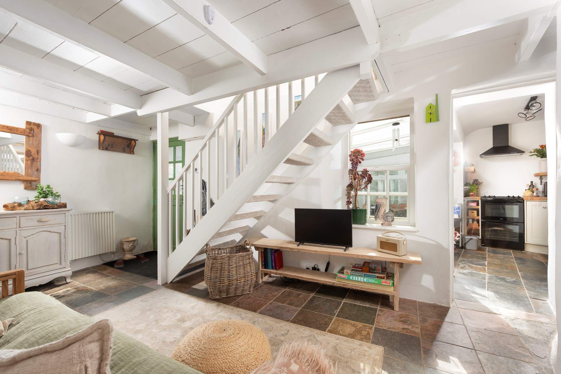 The light and airy space. Please take care on the open-tread stairs. 