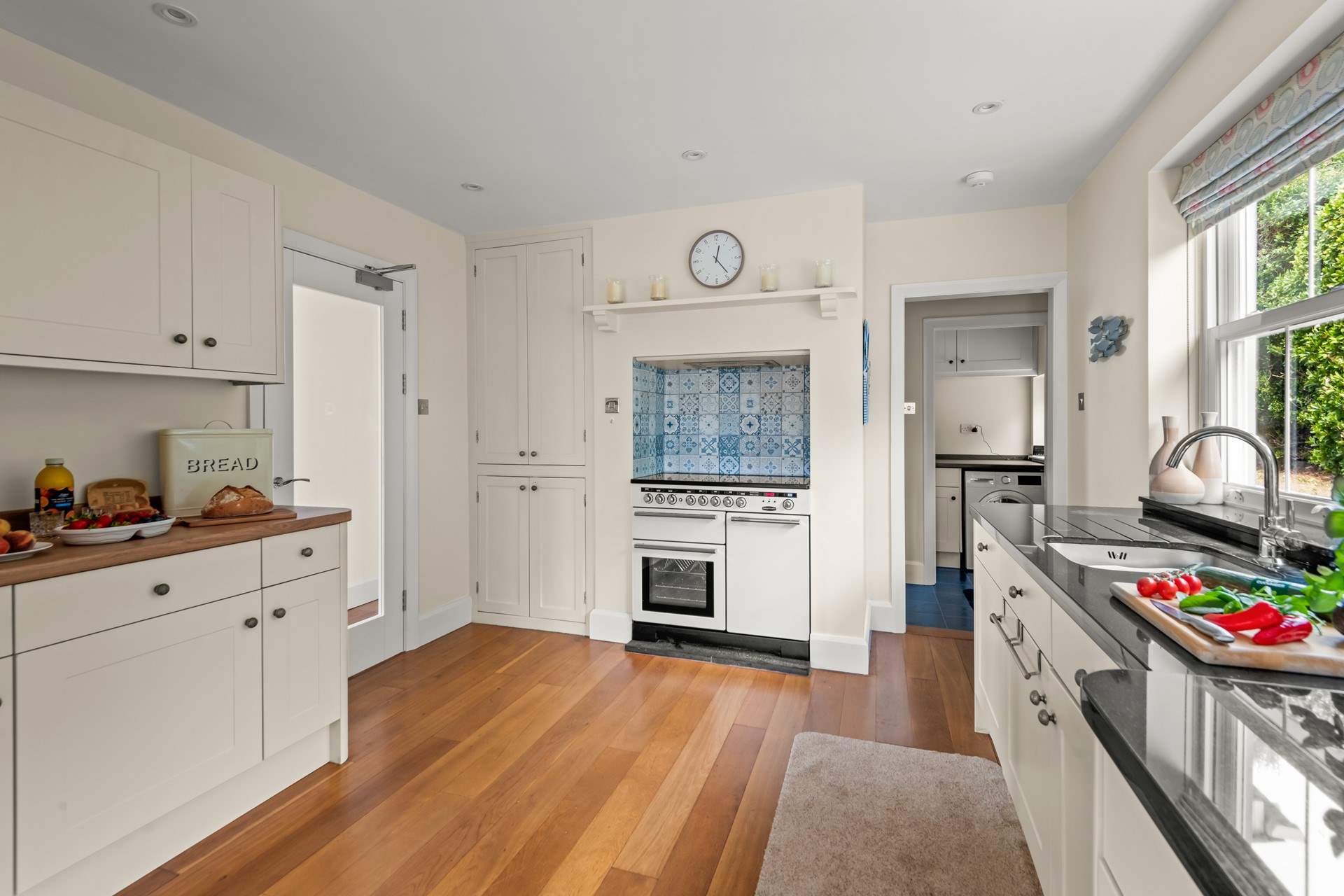 The spacious kitchen is perfect for whipping up that family feast whilst providing a great communal space.