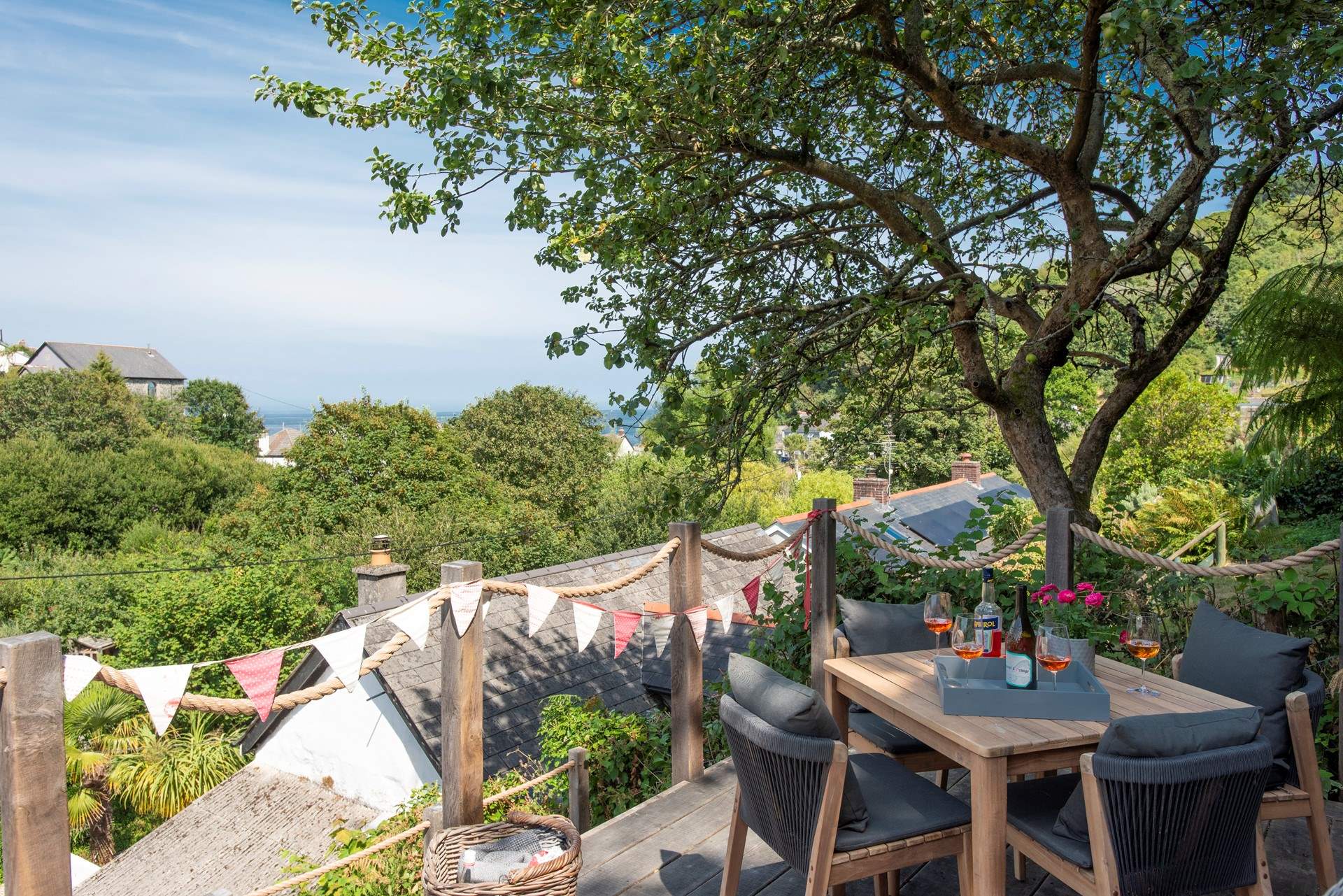 You can see the ocean above the treetops.