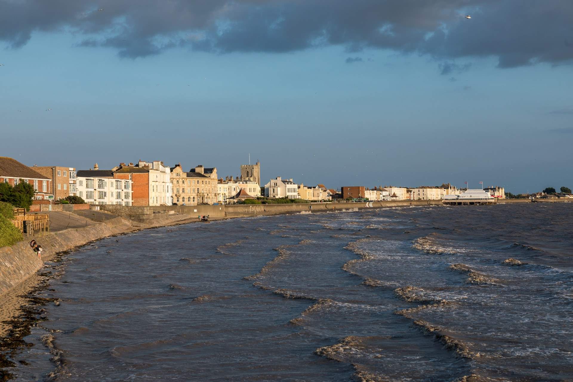 Only 30 minutes to the rugged North Somerset coast.