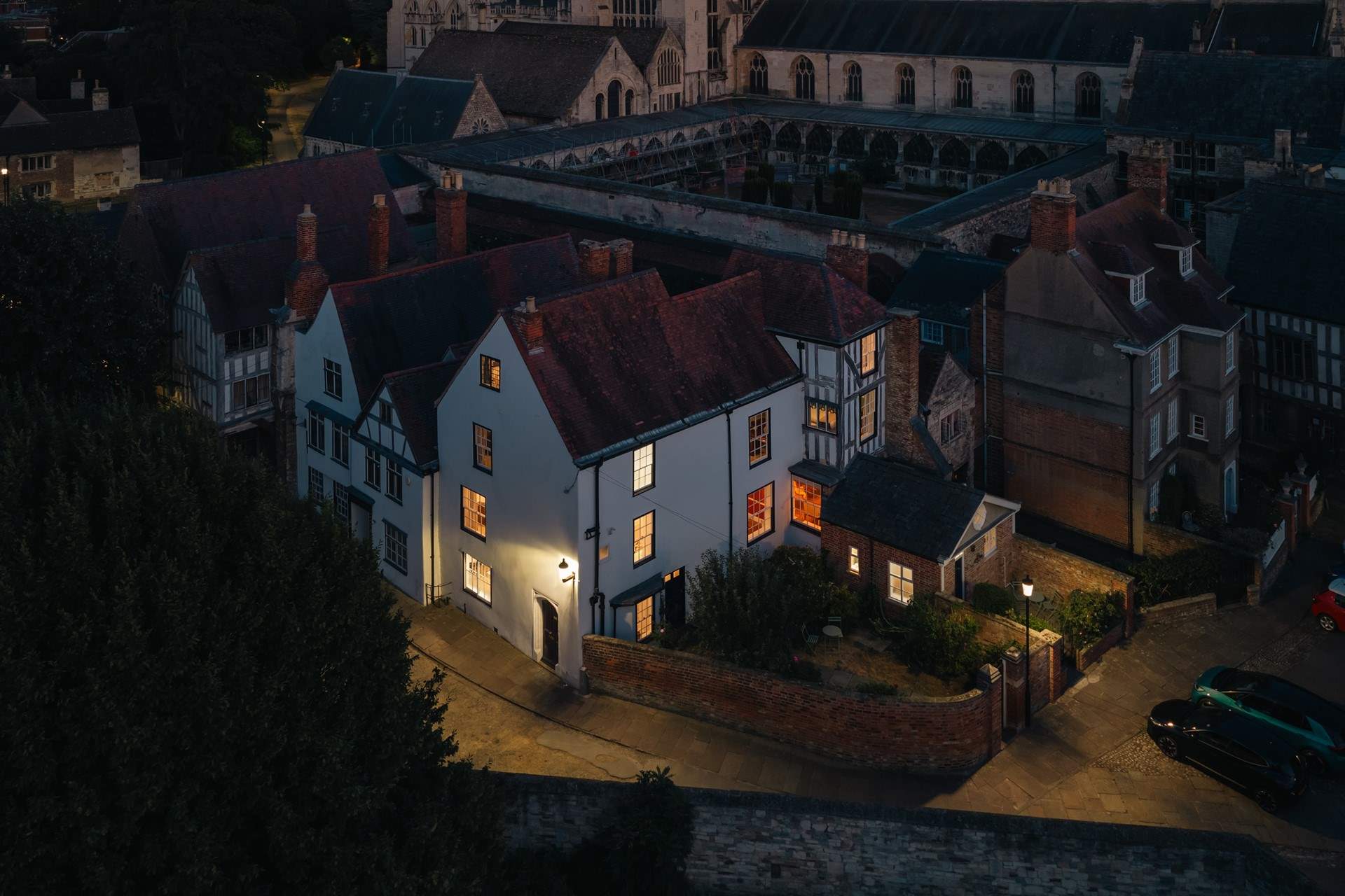You can see why the cathedral grounds are a film maker's dream, Dr Who was filmed here too. 