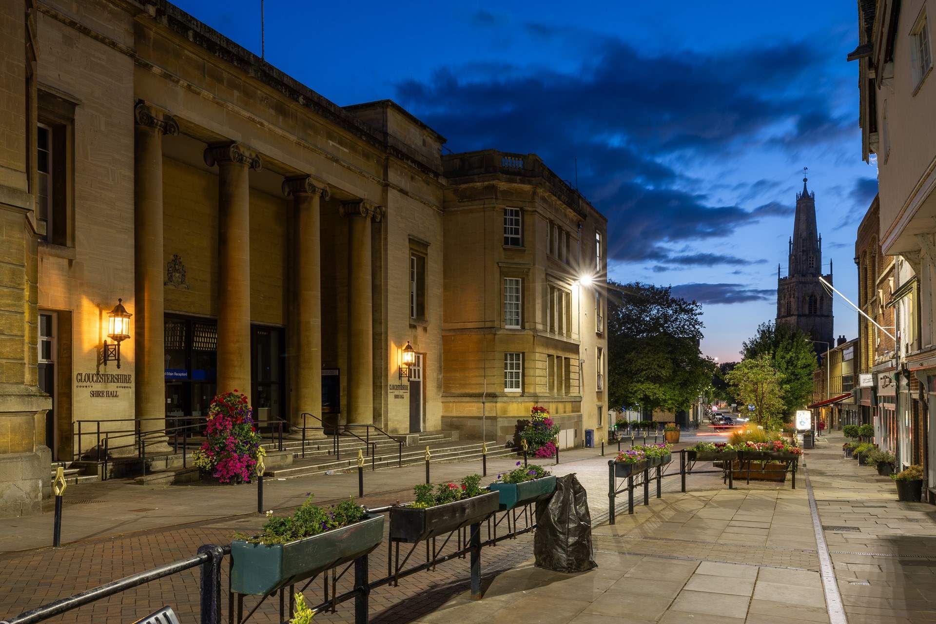 Take an evening walk through the historic city.