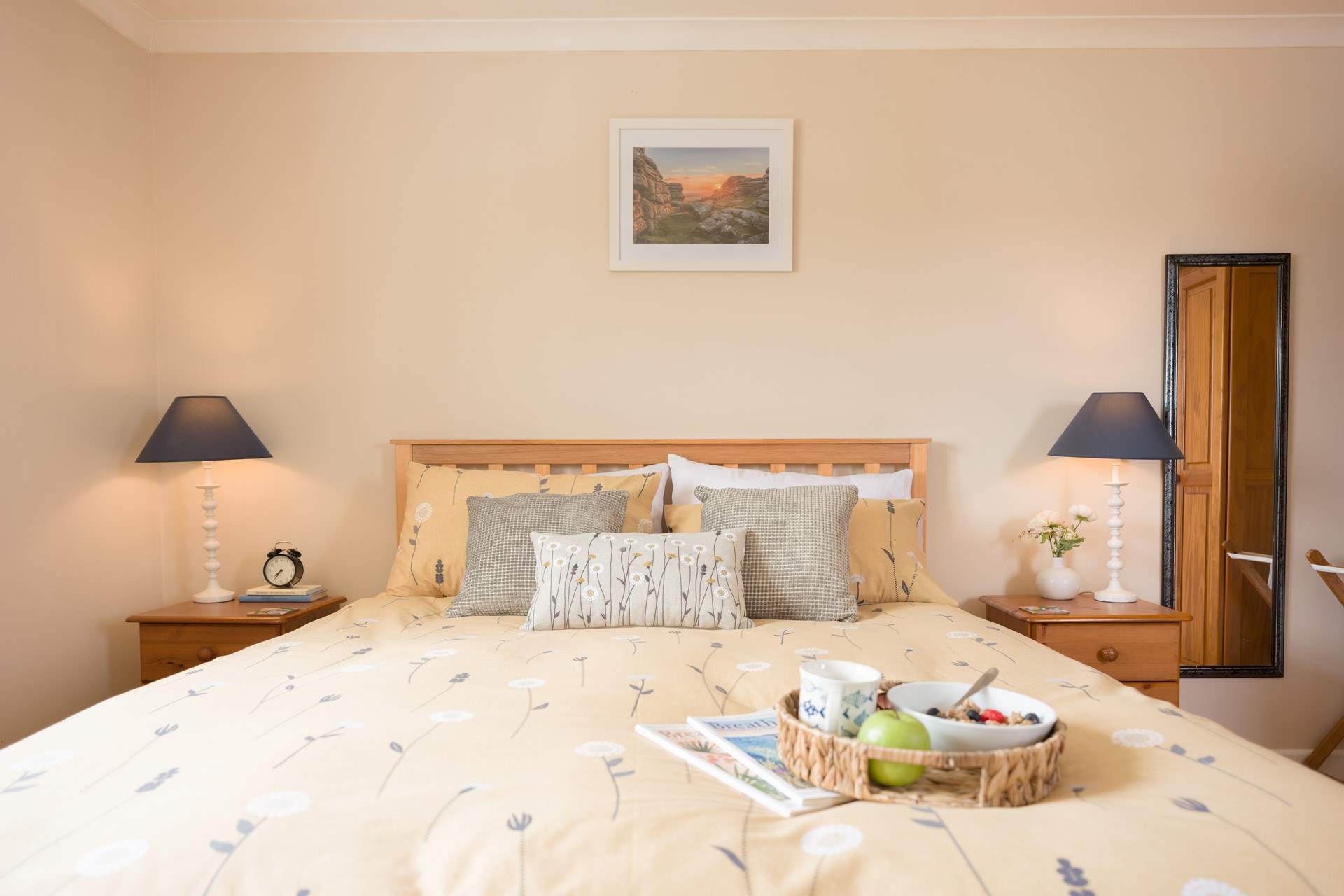 The oh so pretty bedroom.