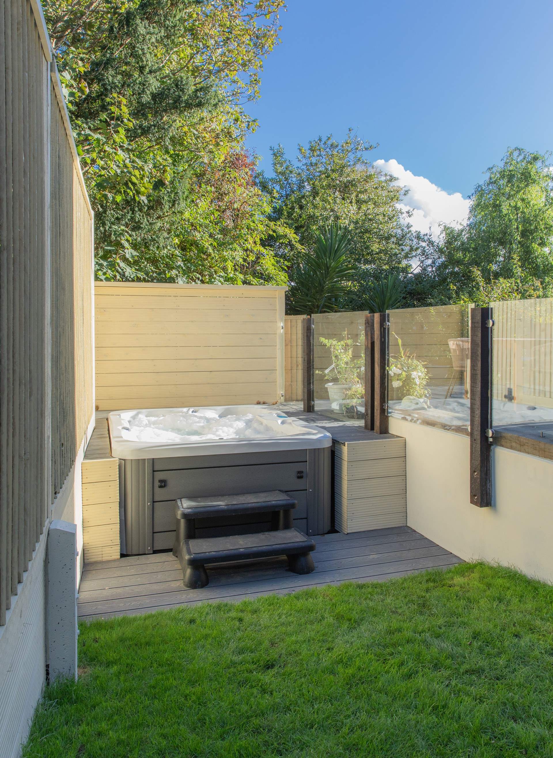 After a busy day exploring, sit back and relax in the hot tub!
