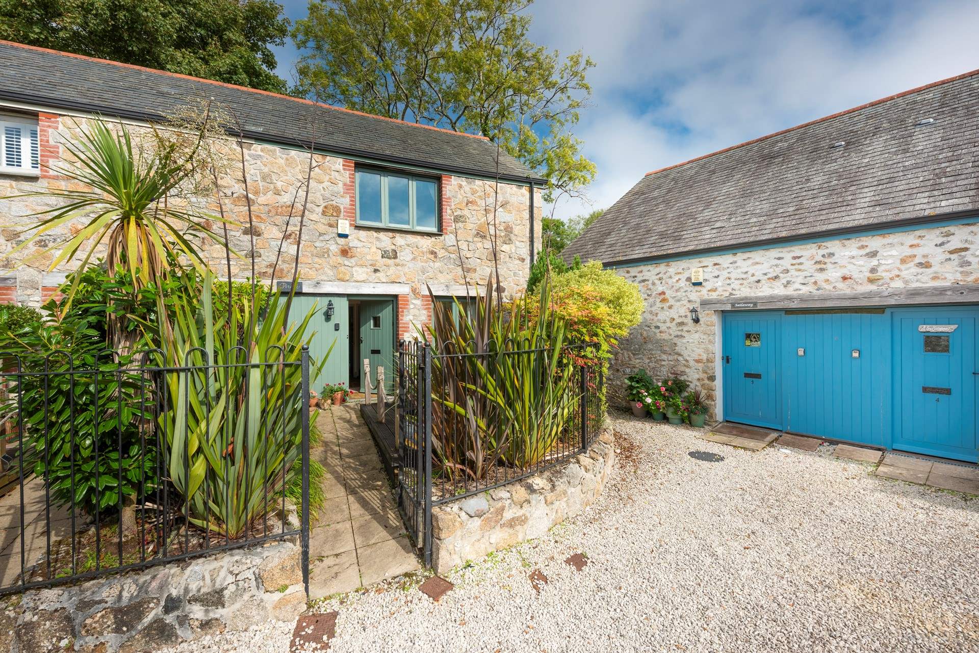 Penrose is situated in a quiet corner of a collection of similar cottages.
