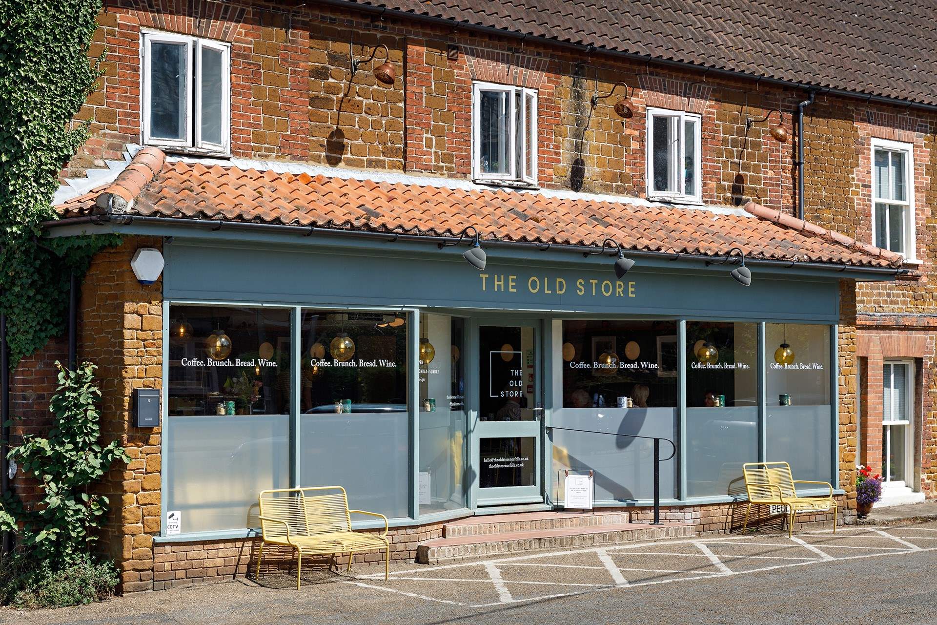 Visit The Old Store in Snettisham and stock up on fresh baked goods and freshly brewed coffee.